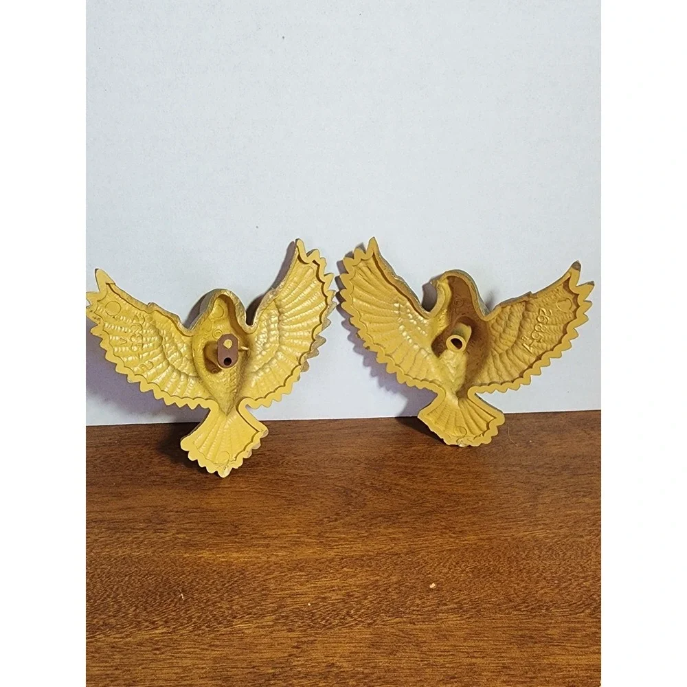 Vintage Burwood 1980s Doves #2685-1 + 2 Wall Hanging Decoration Birds‎ Gold 80s